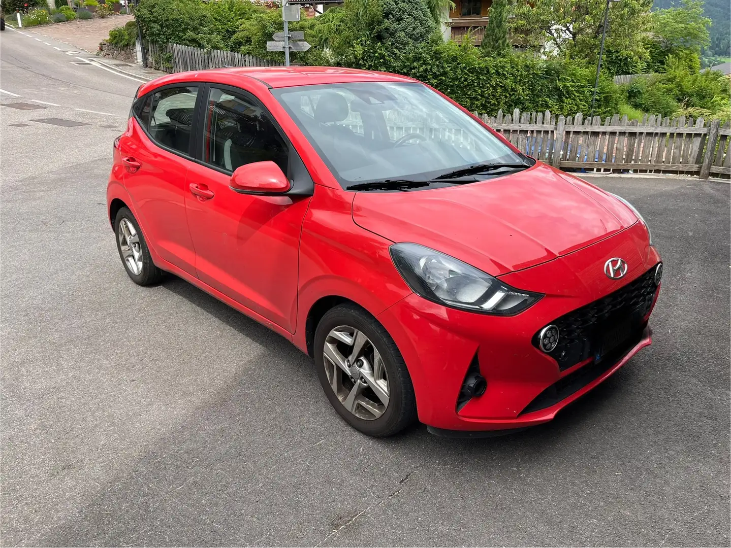 Hyundai i10 i10 III 2020 1.0 Tech Connect Pack econext Gpl Rosso - 1