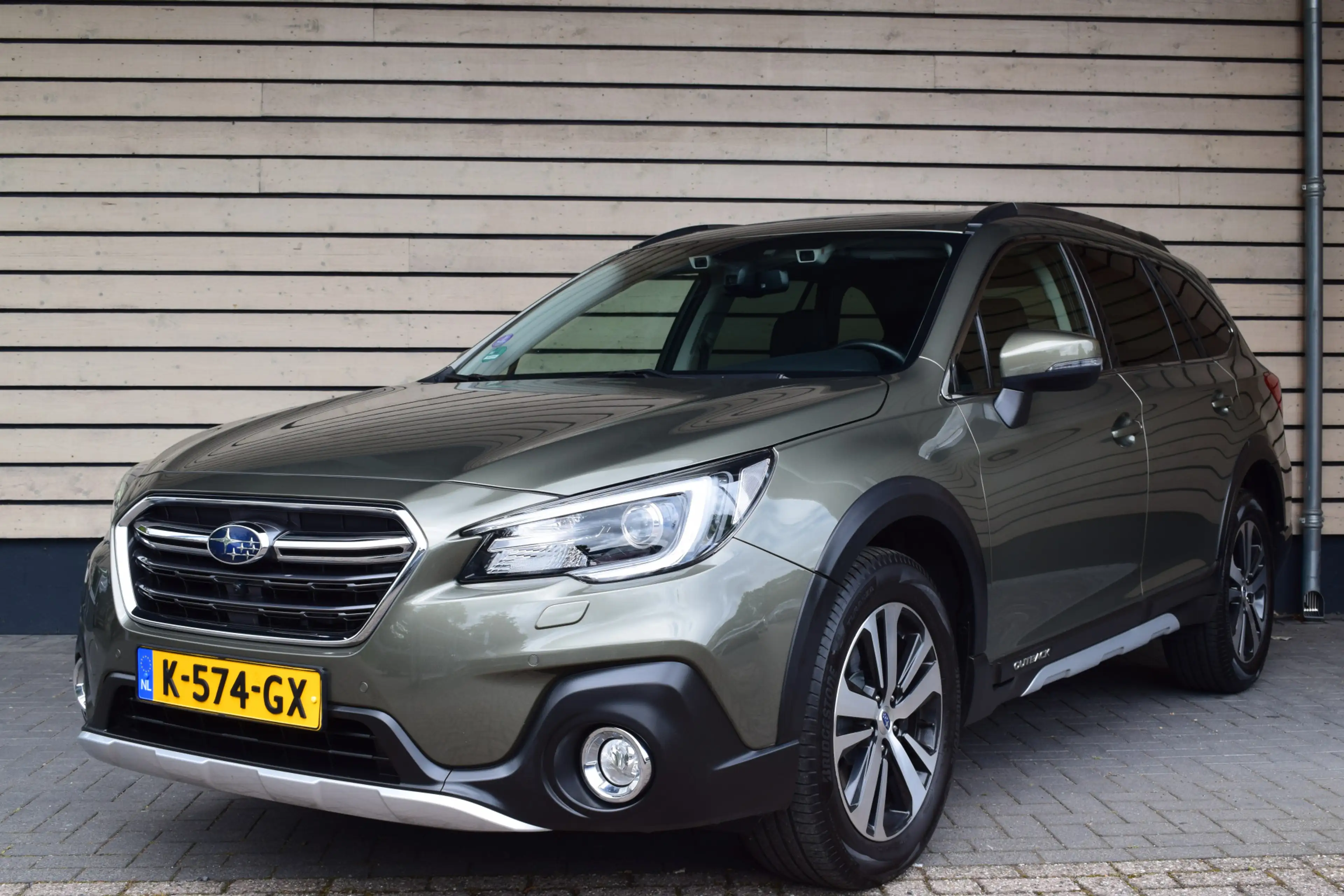 Subaru OUTBACK 2.5i AWD Premium - X-Explore - Trekhaak - Dealer o — photo 2