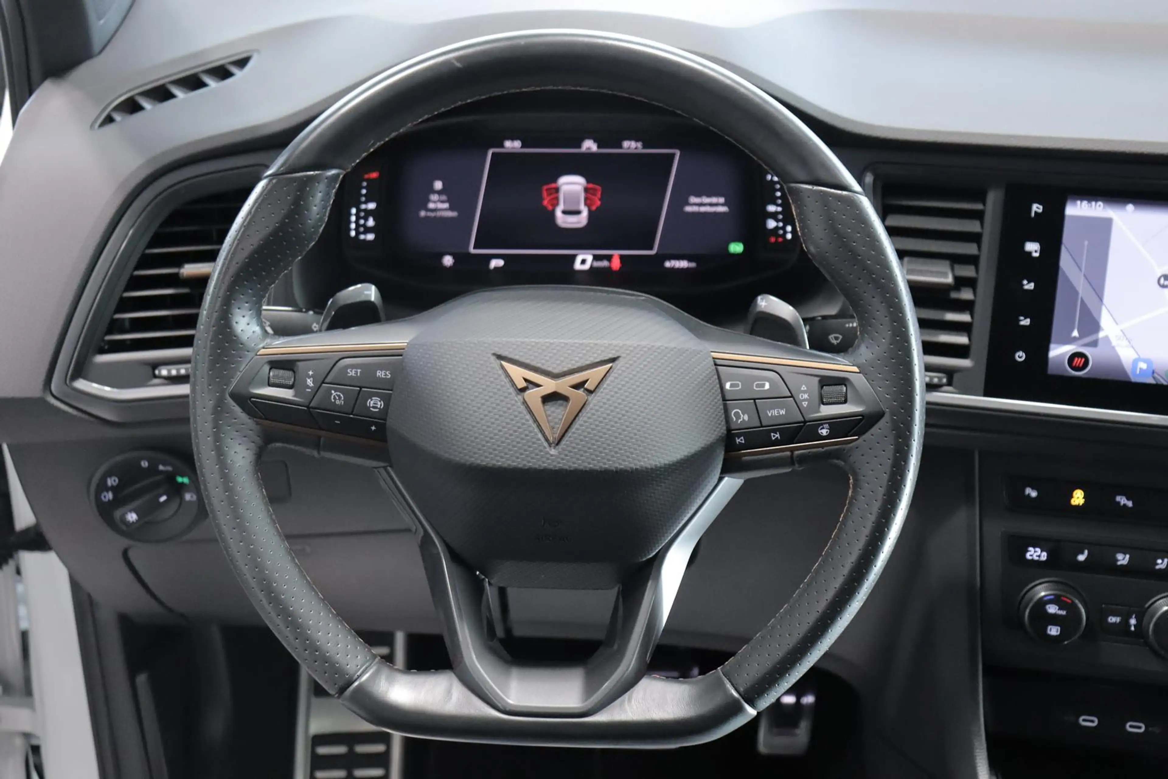 SEAT Ateca Cupra 2.0TSI DSG VZ 4Drive *SHZ*CAM*BEATS* — photo 14