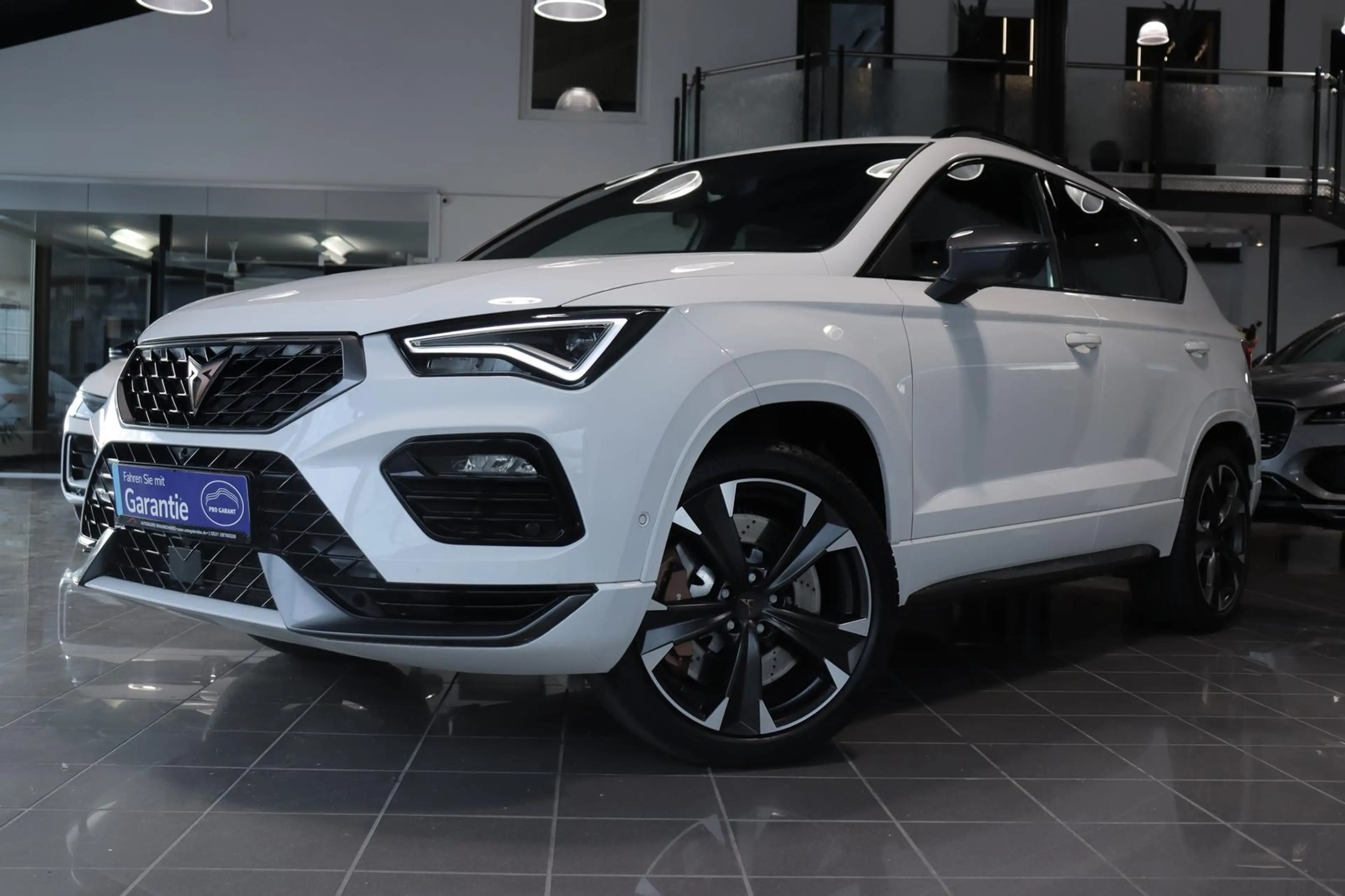 SEAT Ateca Cupra 2.0TSI DSG VZ 4Drive *SHZ*CAM*BEATS* — photo 8