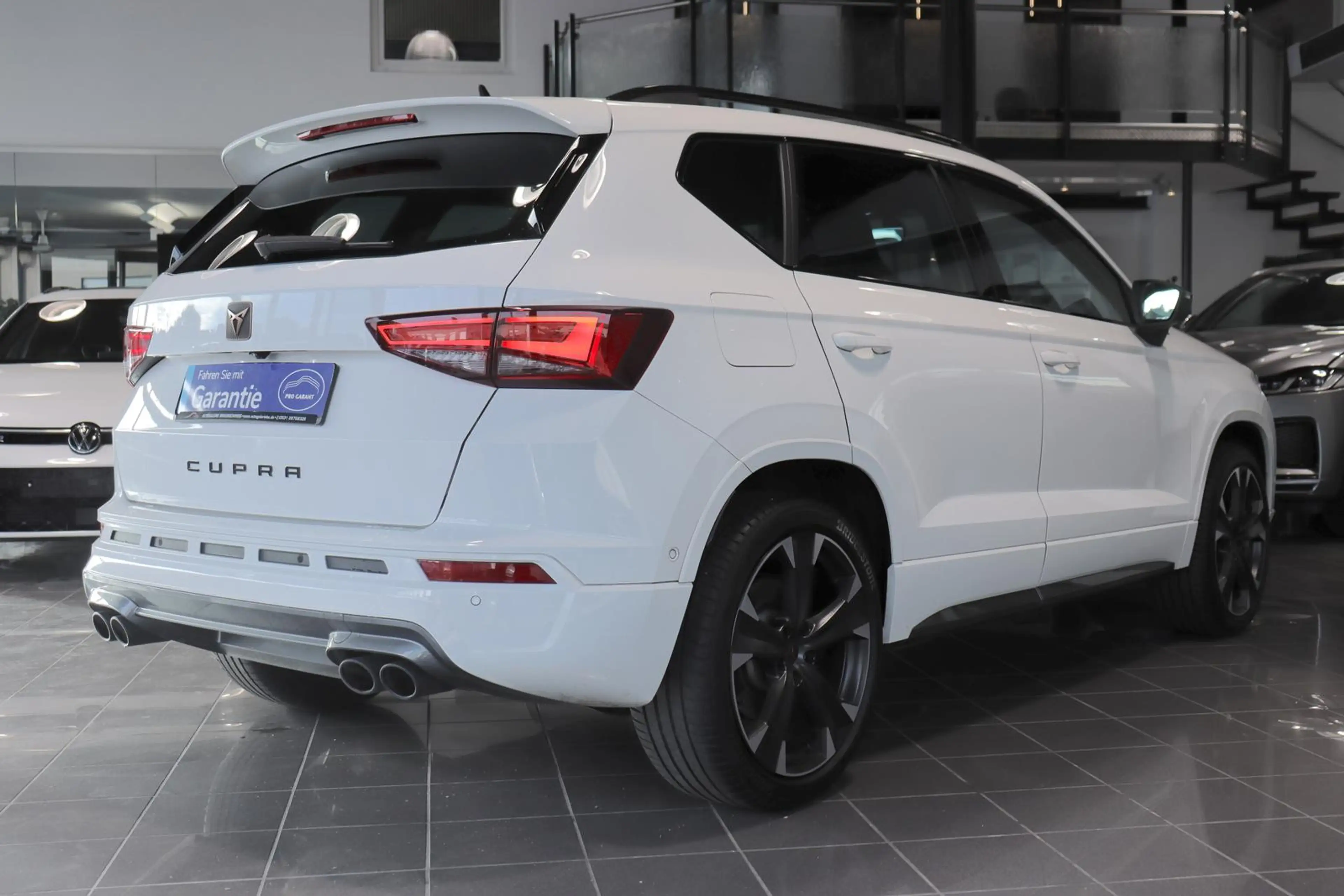 SEAT Ateca Cupra 2.0TSI DSG VZ 4Drive *SHZ*CAM*BEATS* — photo 3