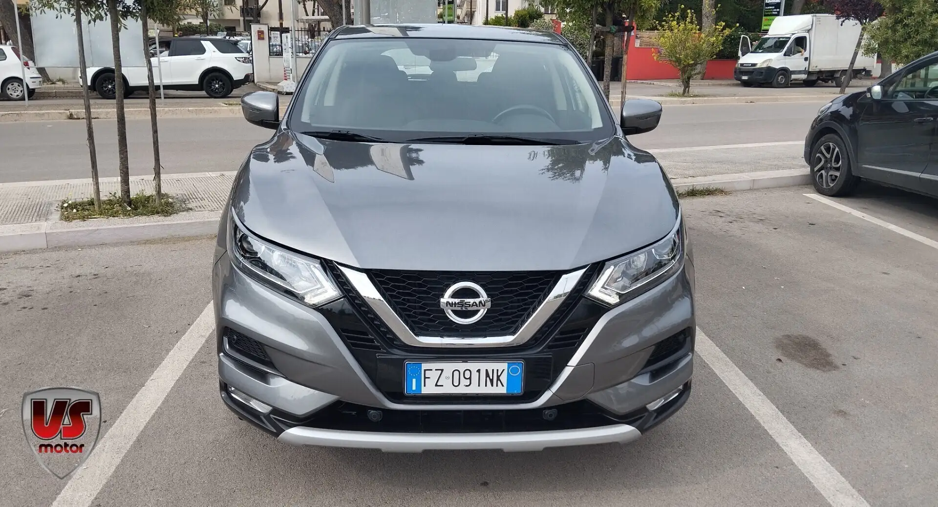 Nissan Qashqai 1.5 dCi 115 CV N-Motion Start Gris - 2