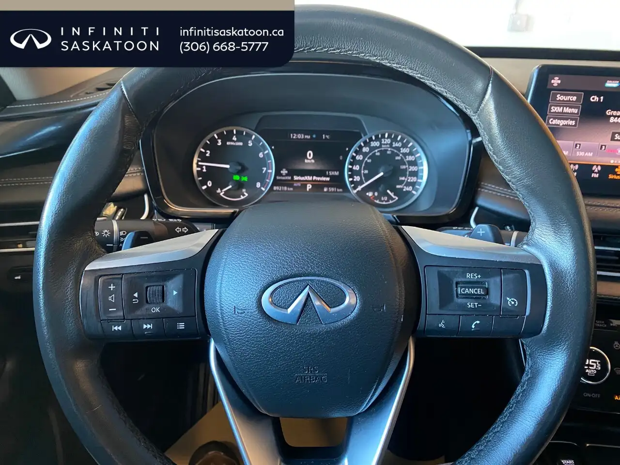 Infiniti QX60 снимка Infiniti QX60