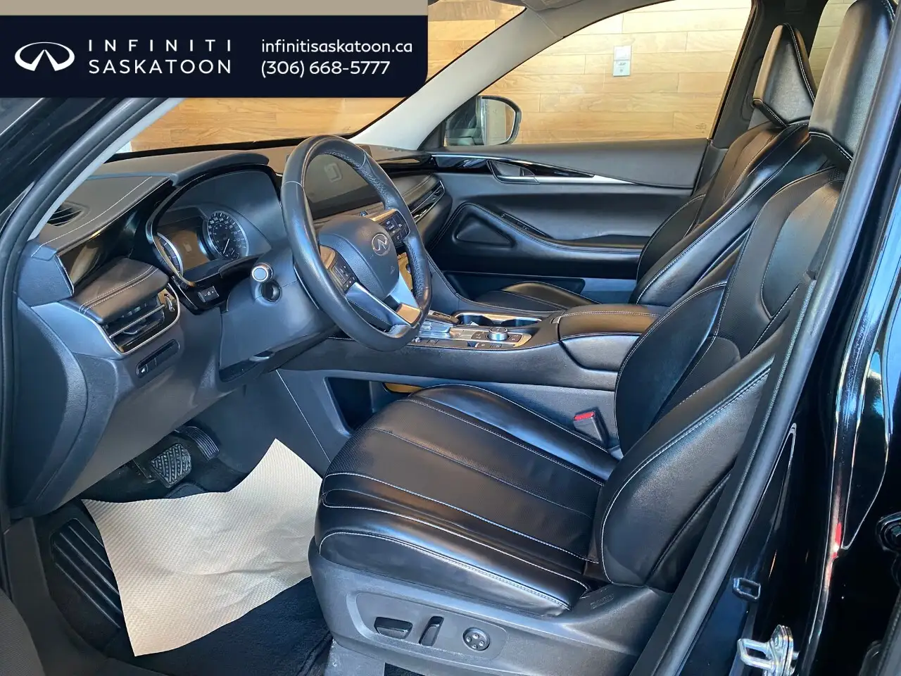 Infiniti QX60 снимка Infiniti QX60