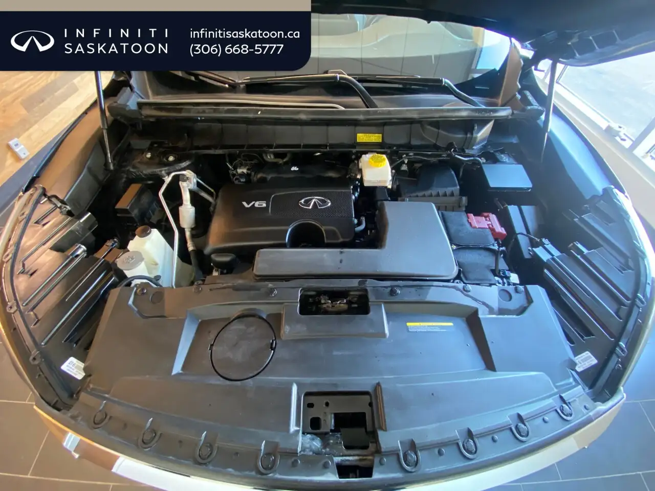 Infiniti QX60 снимка Infiniti QX60