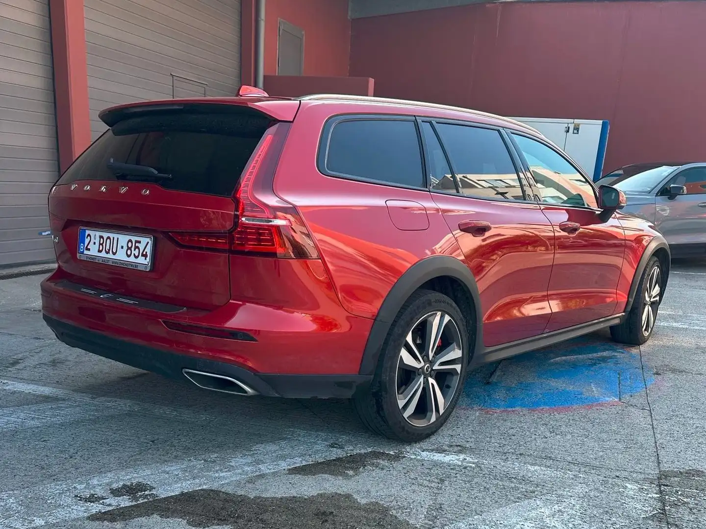 Volvo V60 Cross Country V60 Cross Country 2.0 D3 AWD Geartronic Rood - 2