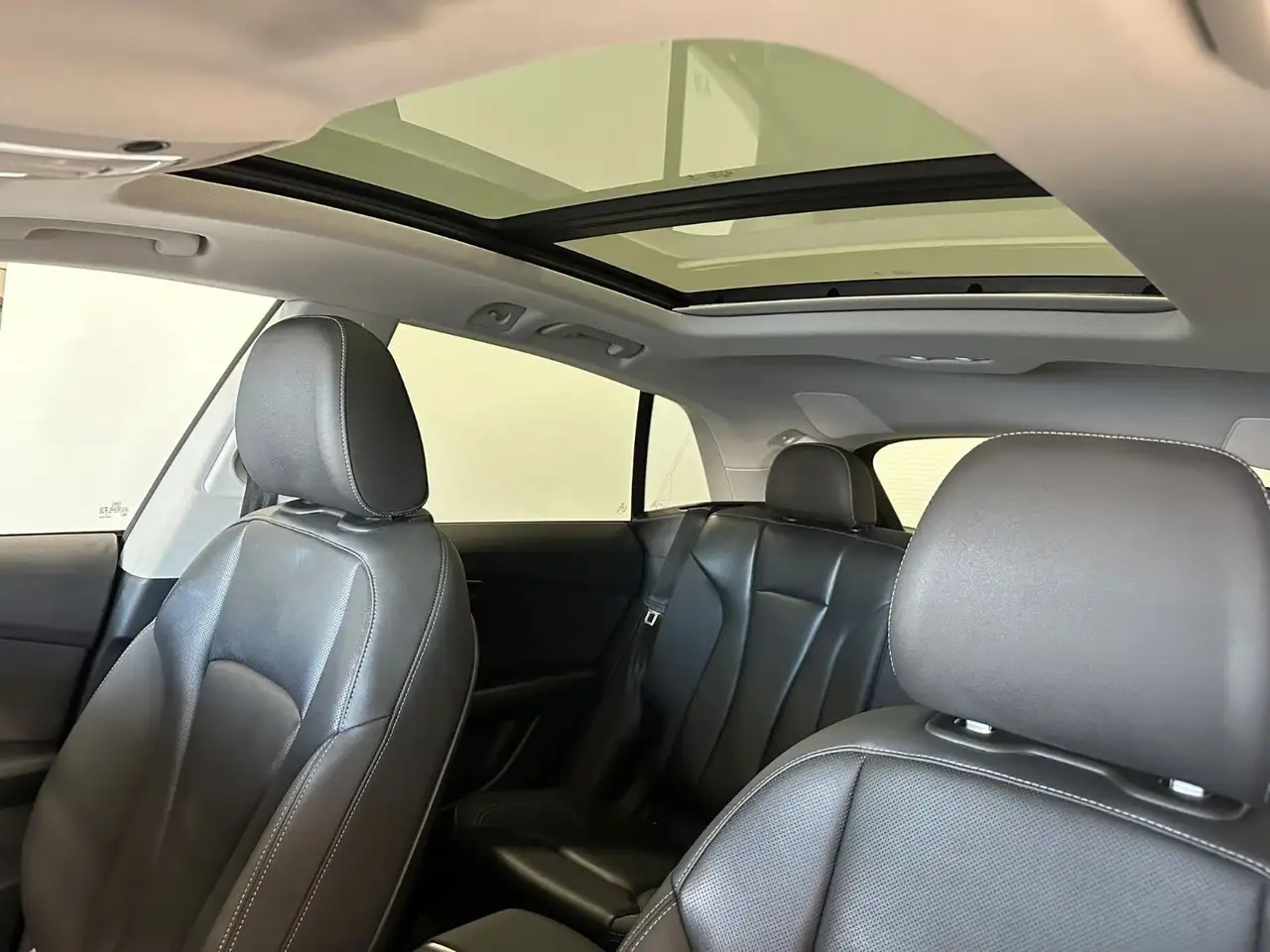 Audi Q8 снимка Audi Q8