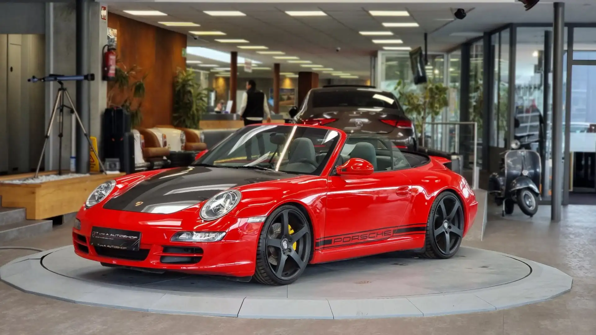 Porsche 911 Carrera S Cabrio *Navi*20Zoll*Leder* Červená - 1