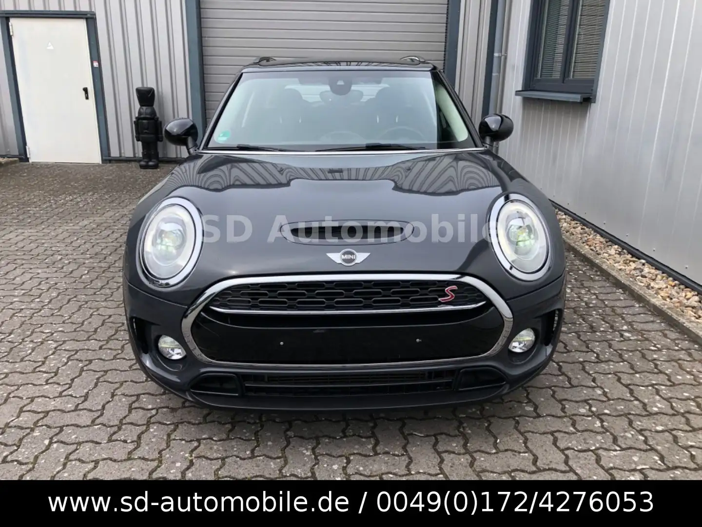 MINI Cooper S Clubman LED+NAVI+LEDER+AUTOMATIK Šedá - 2