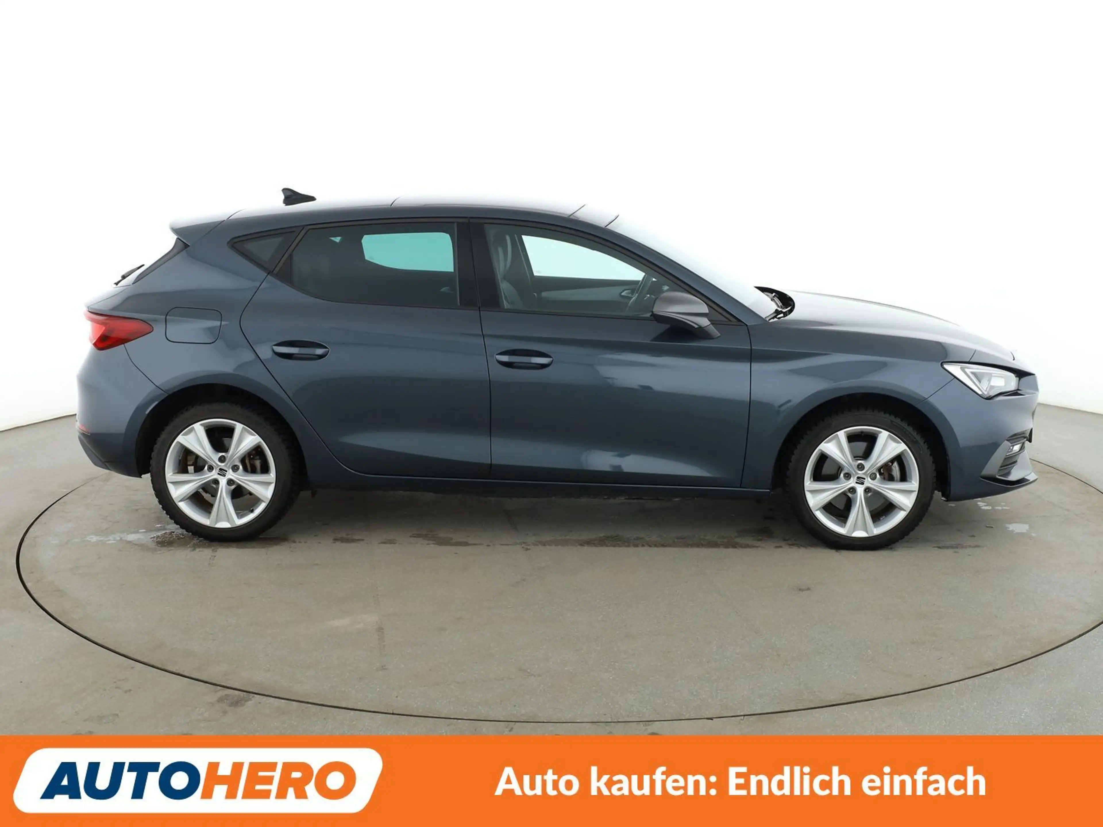 SEAT Leon e-Hybrid 1.4 TSI e-HYBRID FR Aut.*NAV*LED*ACC*CAM*PDC*SHZ* — photo 7