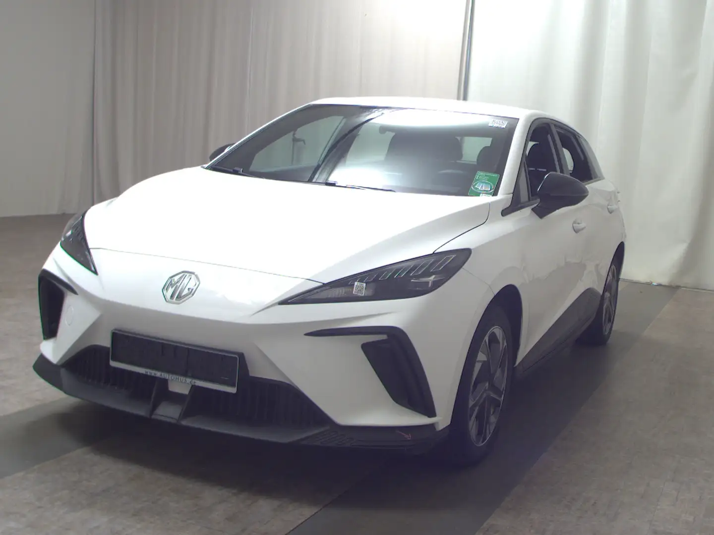 MG MG4 SHZ PDC LED ACC DAB+ Roşu - 2