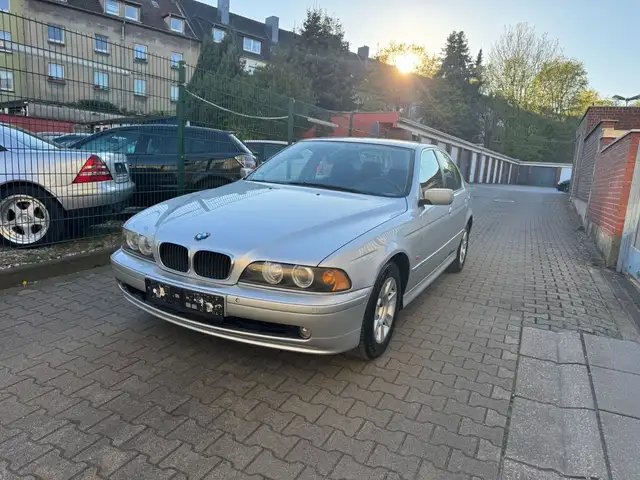 BMW 520 i TÜV NEU*2.HAND* SEHR SAUBER