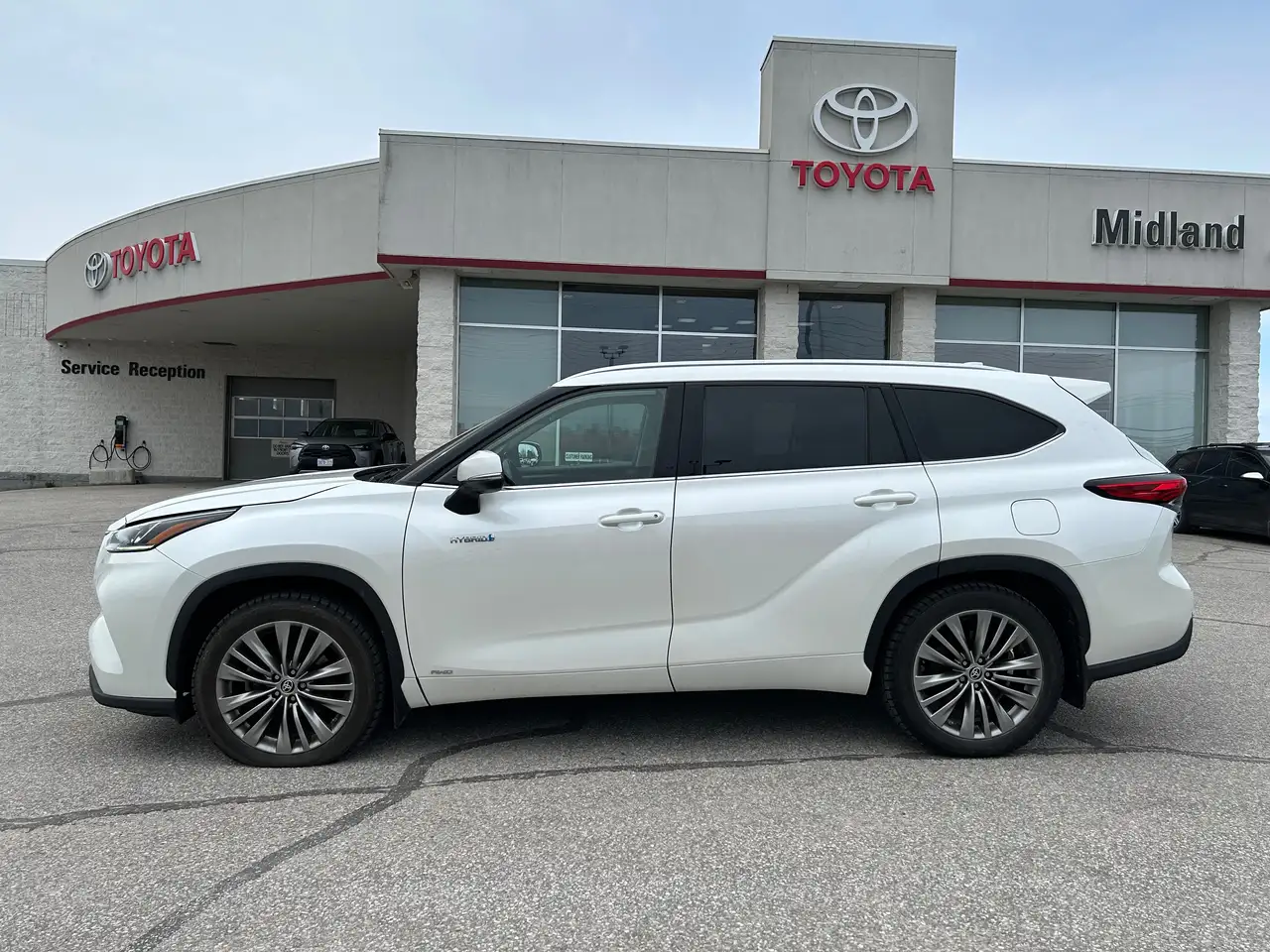 Toyota Highlander снимка Toyota Highlander