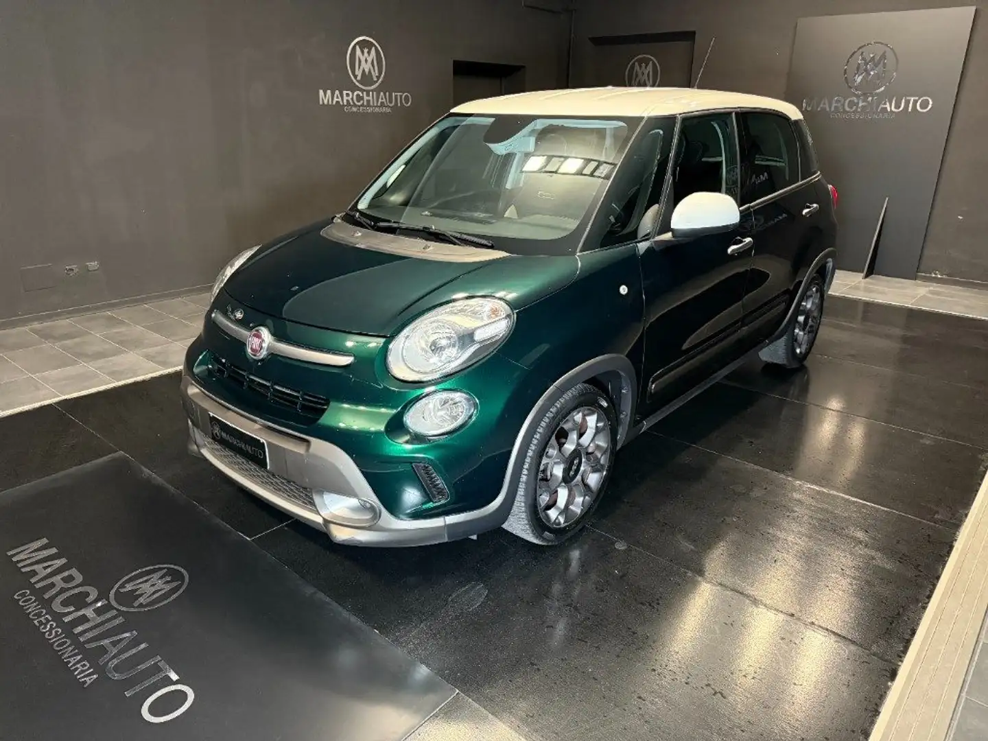 Fiat 500L 1.6 Multijet 105 CV Trekking Vert - 1