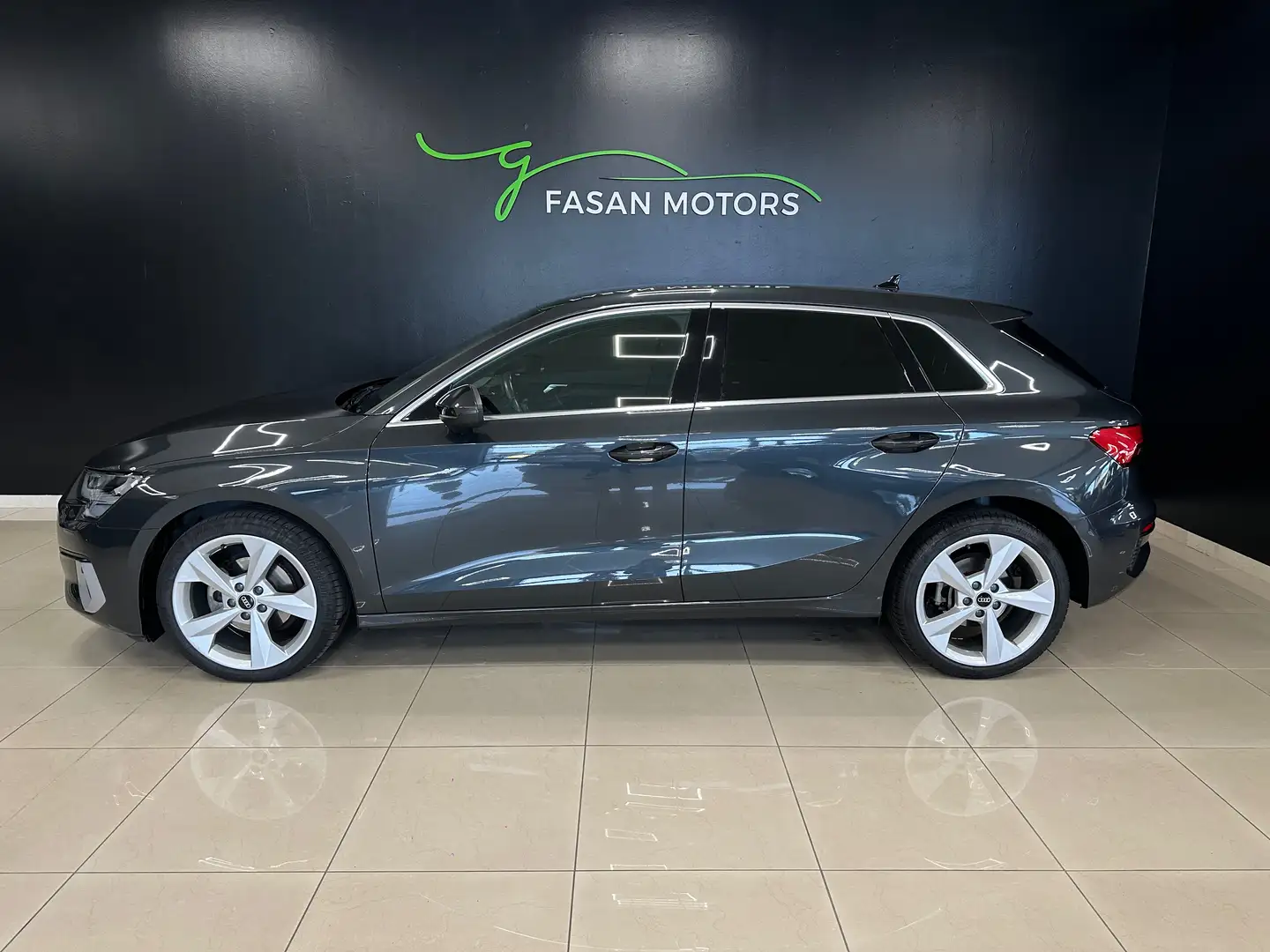 Audi A3 A3 Sportback 35 2.0 tdi Business Advanced s-tronic Gris - 2