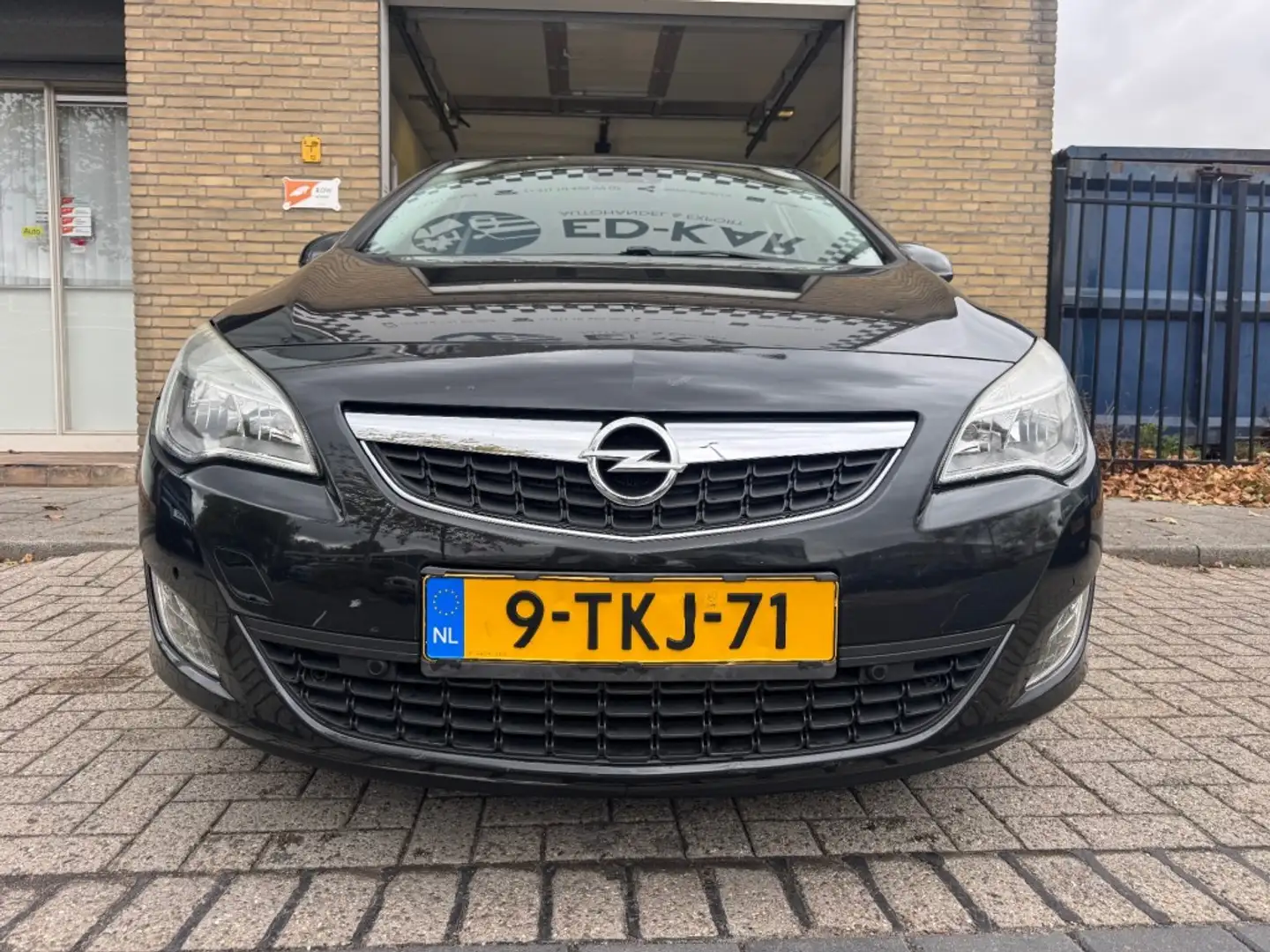 Opel Astra 1.4 Turbo Sport 5HB 17 INCH NETTE AUTO APK 1-2026 Zwart - 2