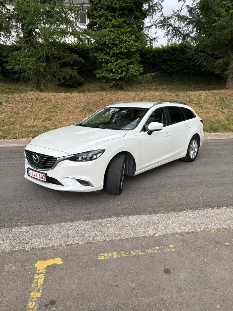 Mazda 6 2.2 D 4WD Skydrive Premium Edition - 1