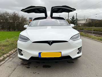 Model X Ludicrous Performance