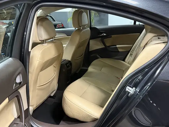 Opel Insignia view 6