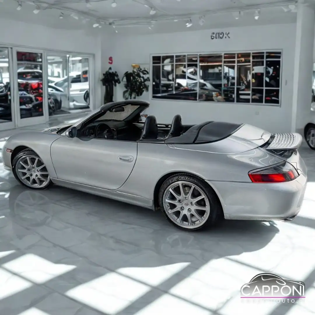 Porsche 911 996 Cabrio 3.4 Carrera Argento - 2