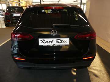 Bild 12 Mercedes-Benz B 180 Progressive Line Advanced, Night-Paket, Totwinkel.