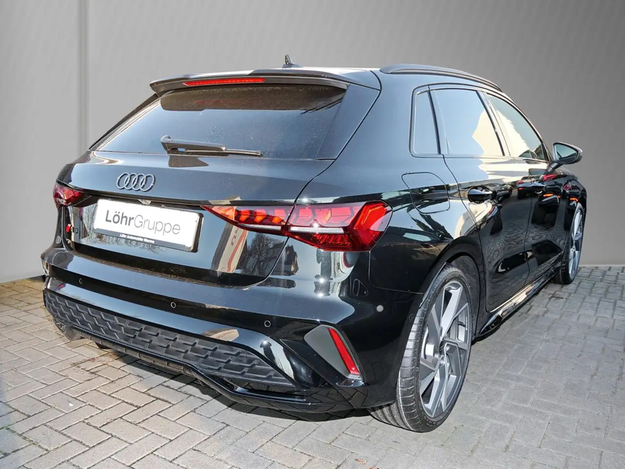 Audi A3 Sportback S line 35 TFSI S tronic 110 kW / 150 PS 4