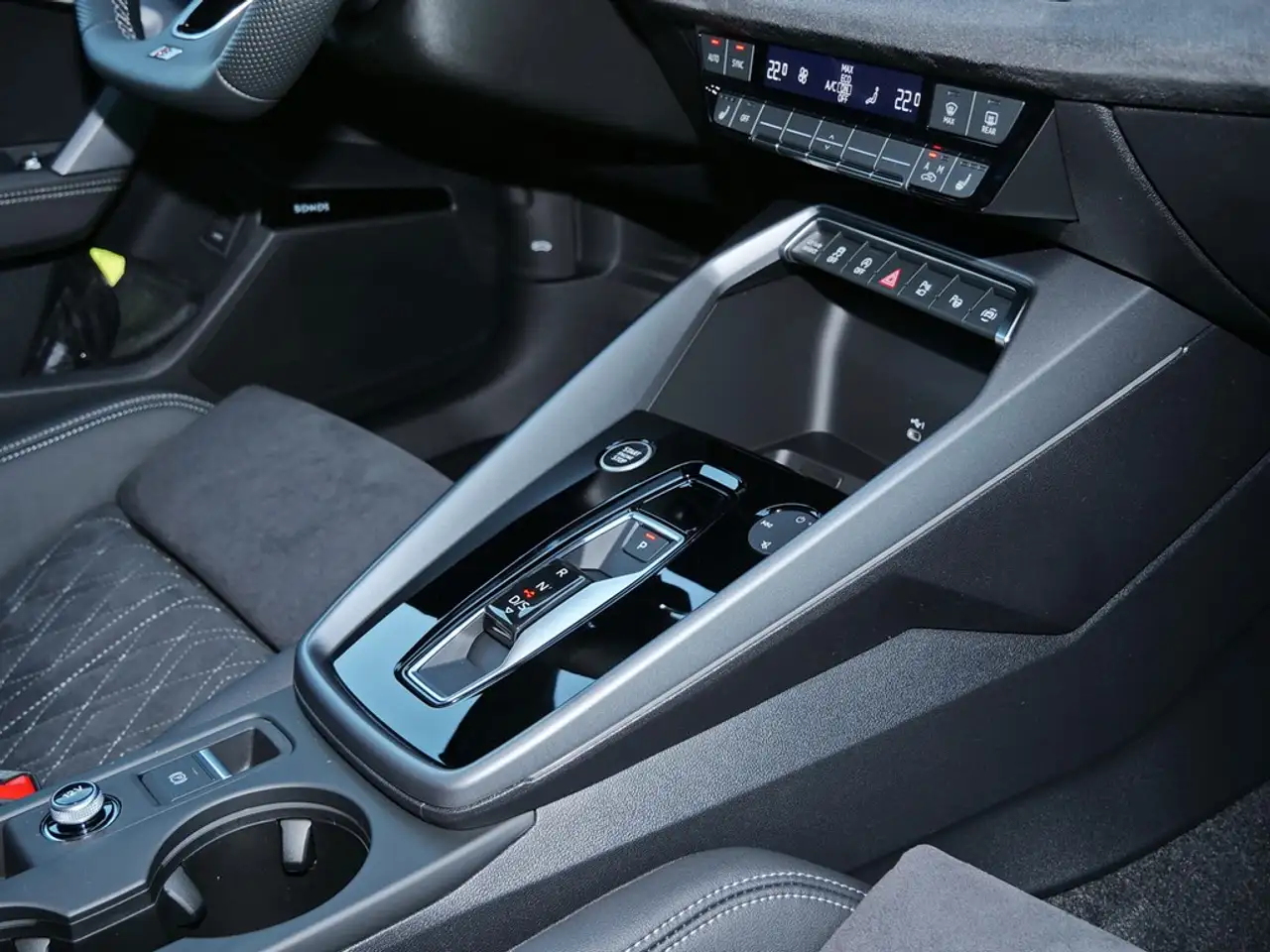 Audi A3 Sportback S line 35 TFSI S tronic 110 kW / 150 PS 10