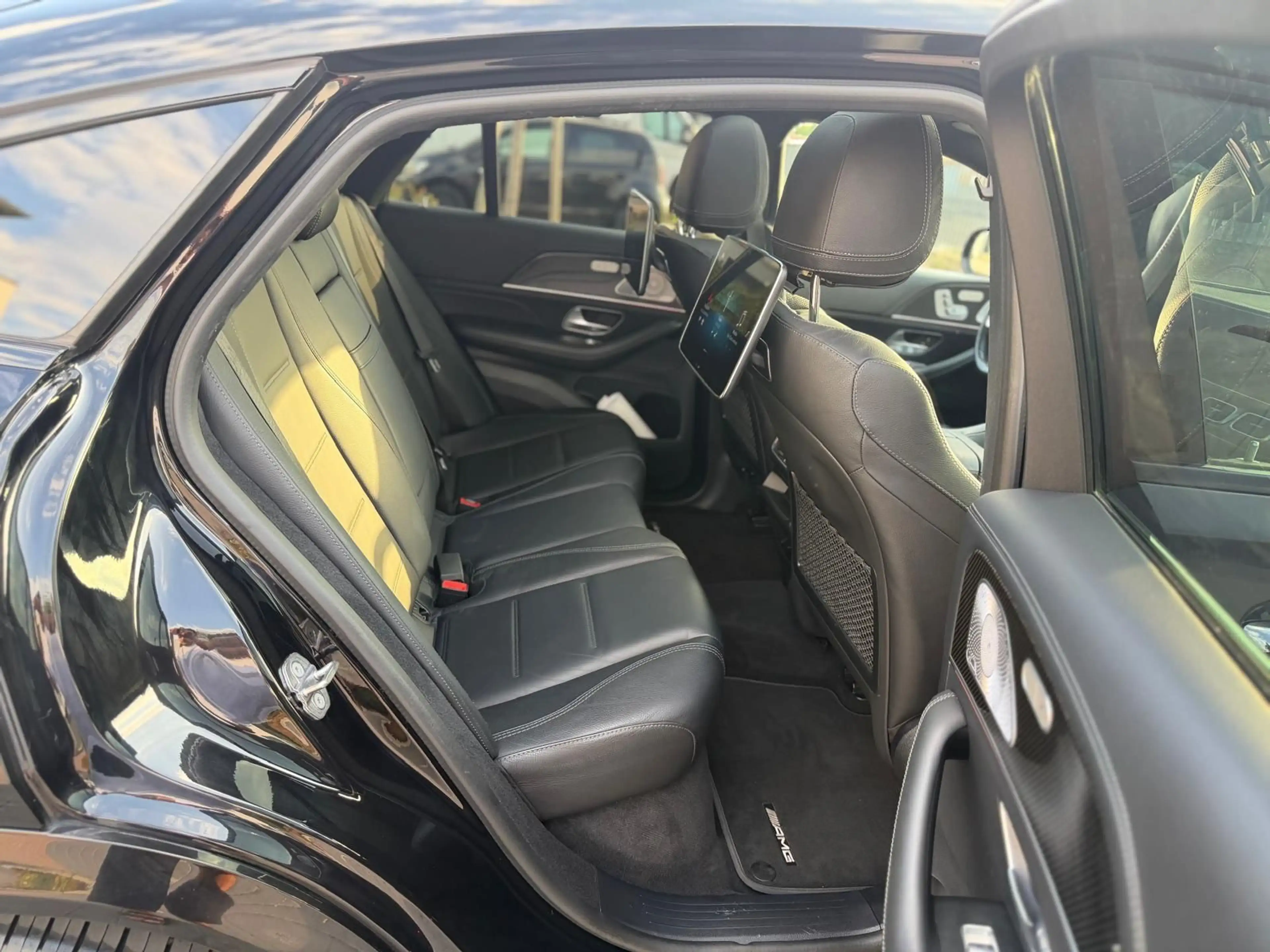 Mercedes-Benz GLE 400 COUPÉ AMG PANO/HUD/CARBON/3xDISPLAY/360° — photo 13