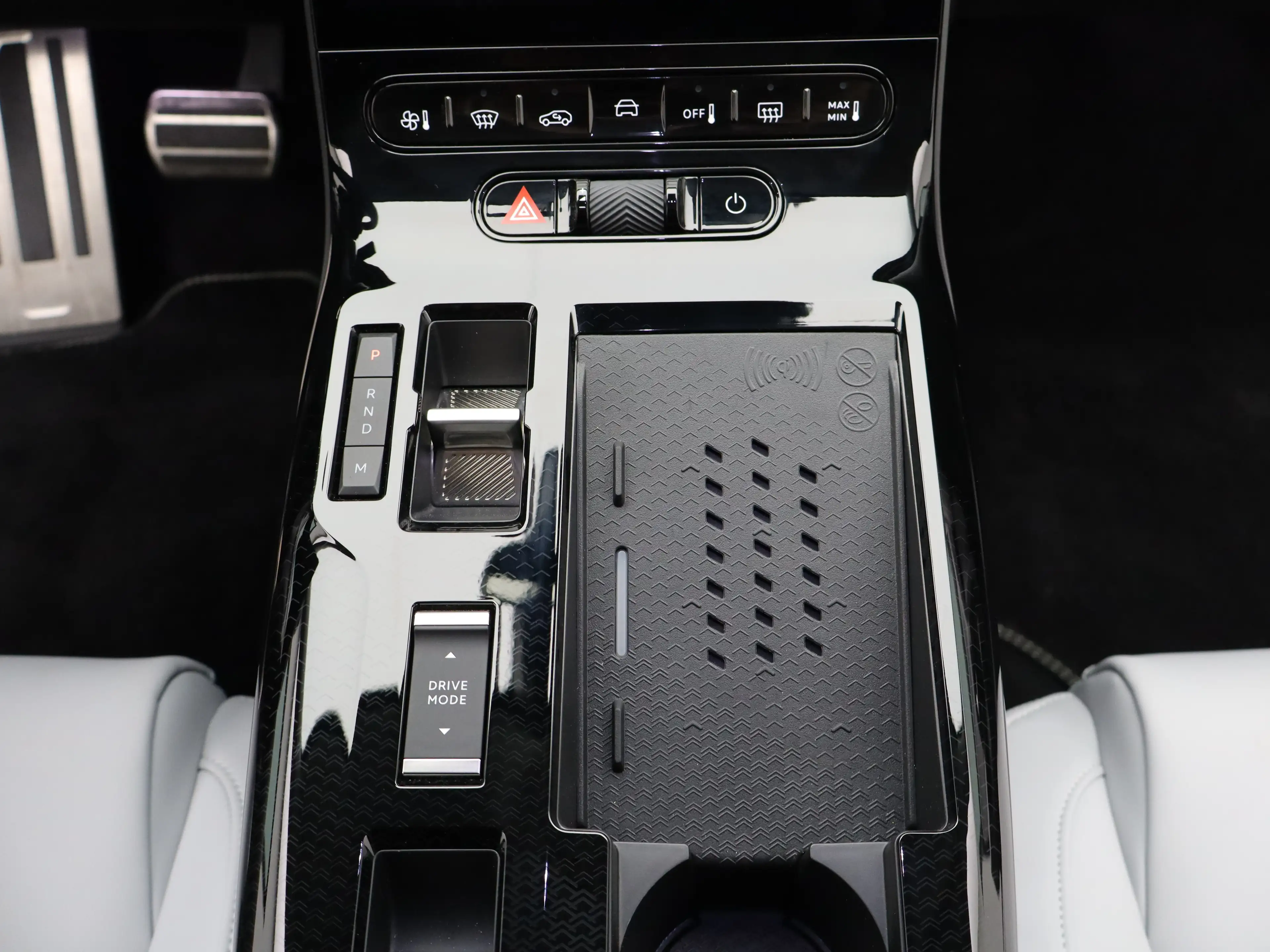 Citroen C5 Aircross 1.2 Hybrid 145 Max Afneembare Trekhaak | 360* Grad — photo 11