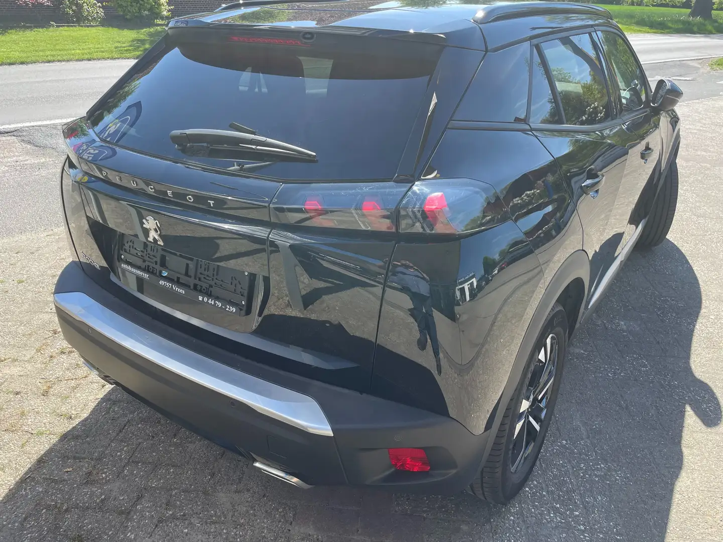Peugeot 2008 Allure Pack Navi Sitzheizung Keyless Nero - 2
