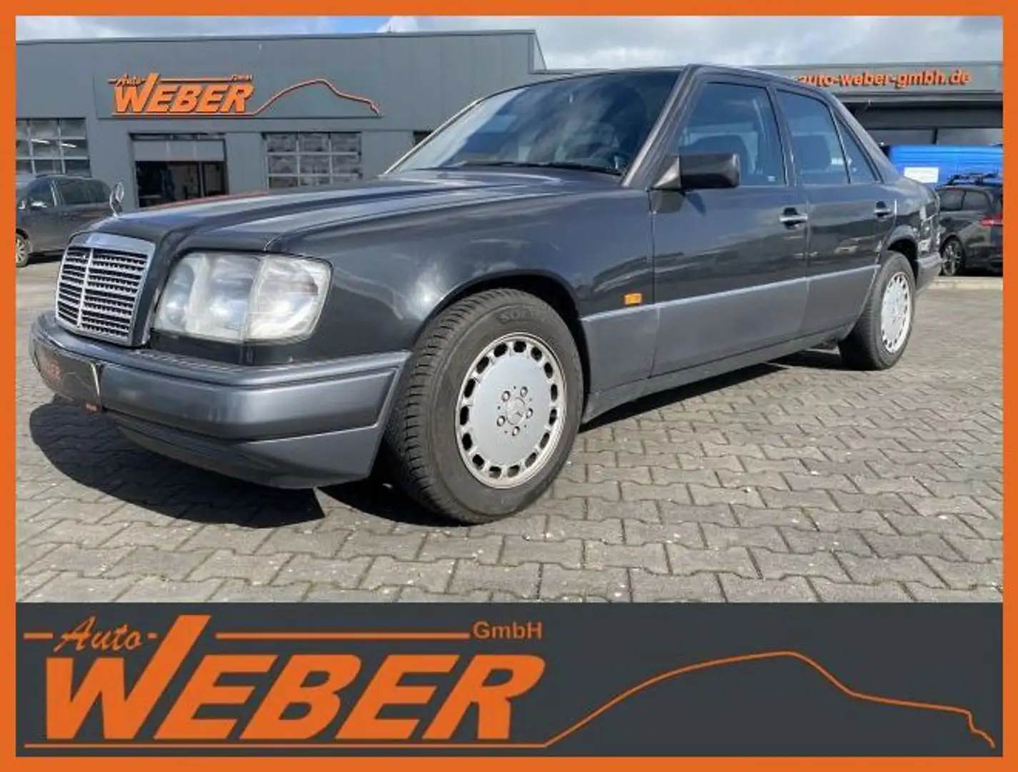 Mercedes-Benz E 250 Diesel Klimaautomatik Doppel-Airbag Gullis crna - 1