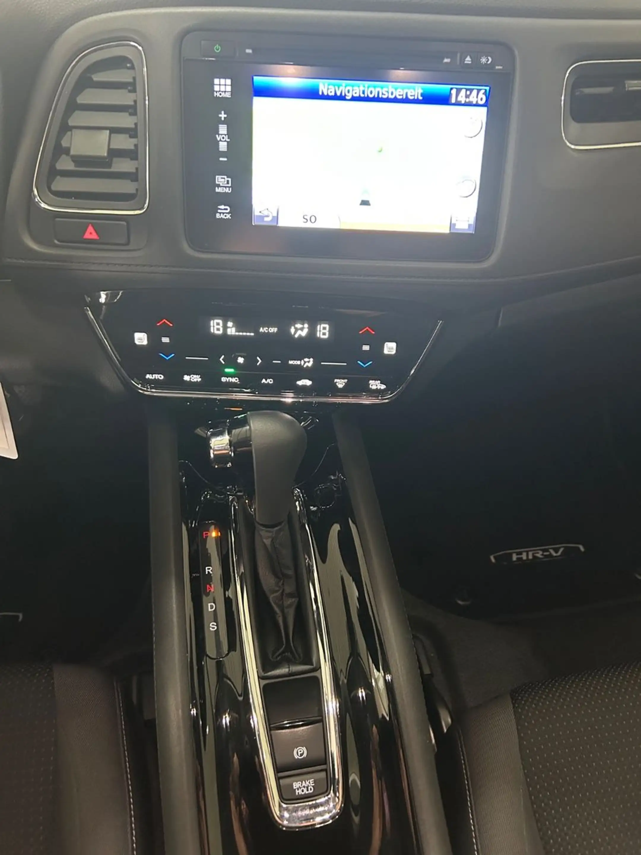 Honda HR-V 1.5 i-VTEC Elegance Automatik Navi Kamera — photo 11