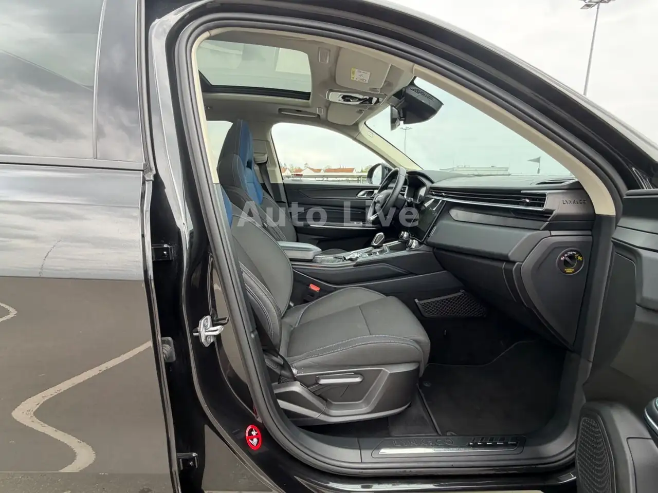 Lynk & Co 01 1.5 eHybrid*PHEV*PANO*VIRTUAL*NAVI*LED*360° 18