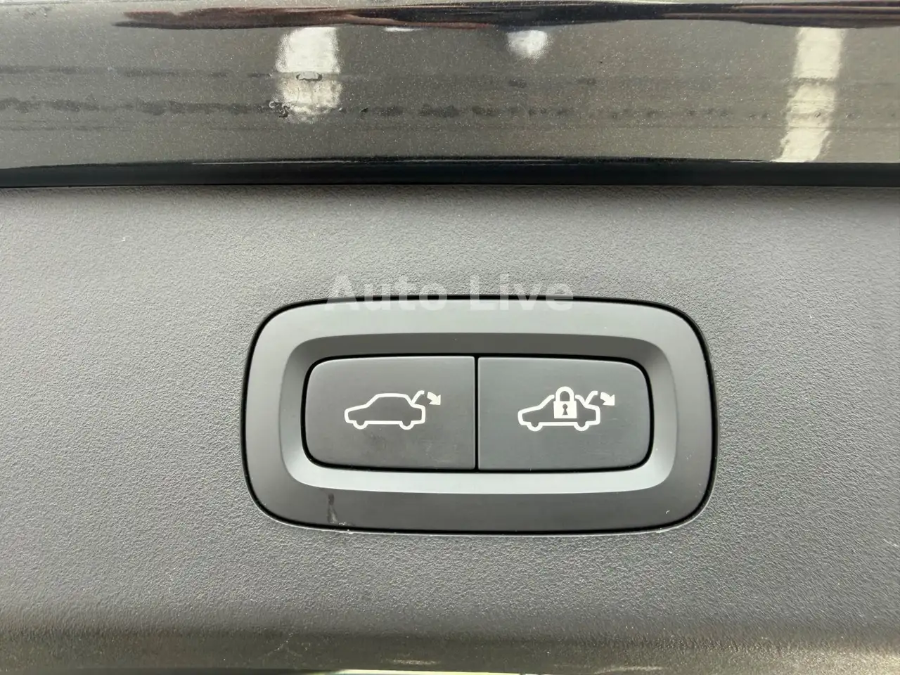 Lynk & Co 01 1.5 eHybrid*PHEV*PANO*VIRTUAL*NAVI*LED*360° 31