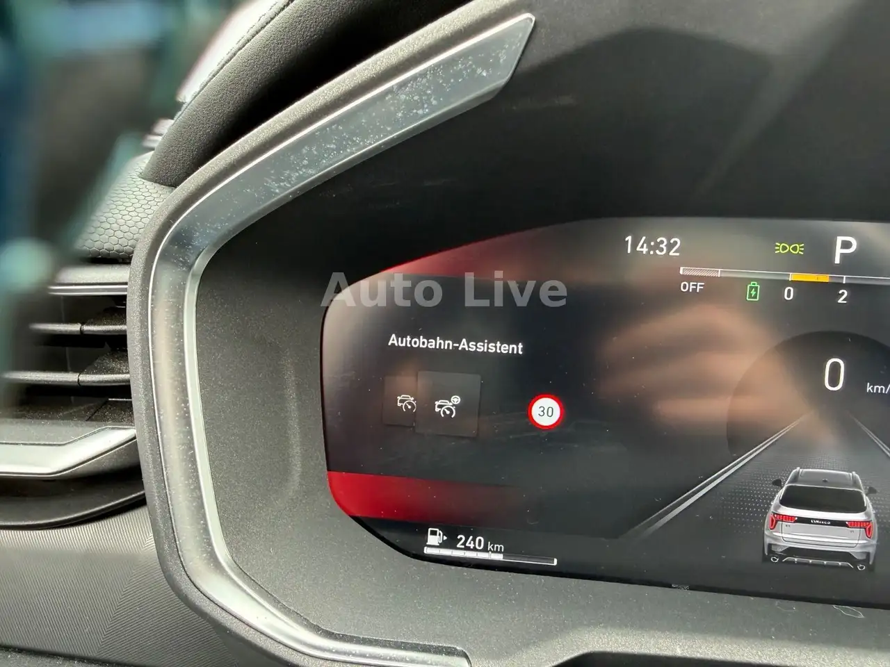 Lynk & Co 01 1.5 eHybrid*PHEV*PANO*VIRTUAL*NAVI*LED*360° 11
