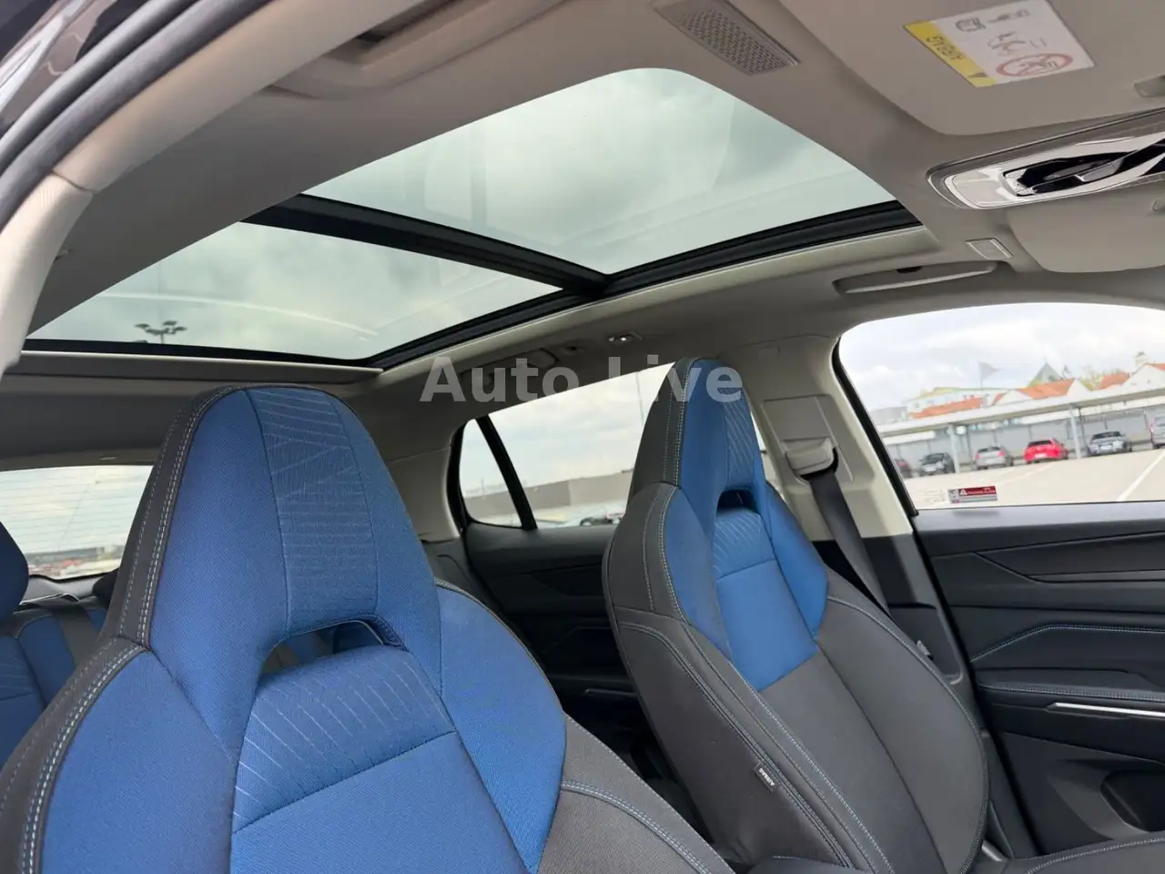 Lynk & Co 01 1.5 eHybrid*PHEV*PANO*VIRTUAL*NAVI*LED*360° 19