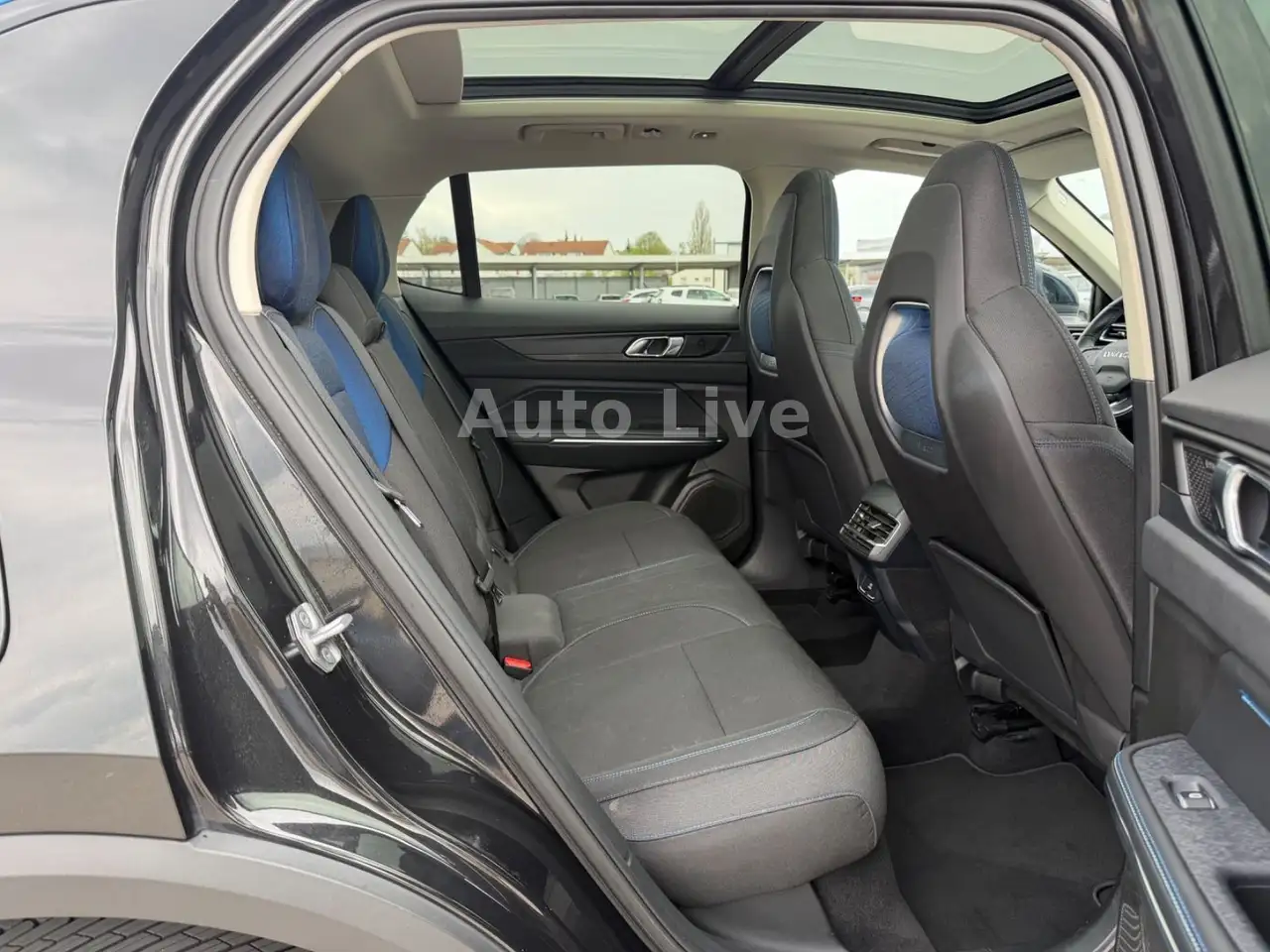 Lynk & Co 01 1.5 eHybrid*PHEV*PANO*VIRTUAL*NAVI*LED*360° 17