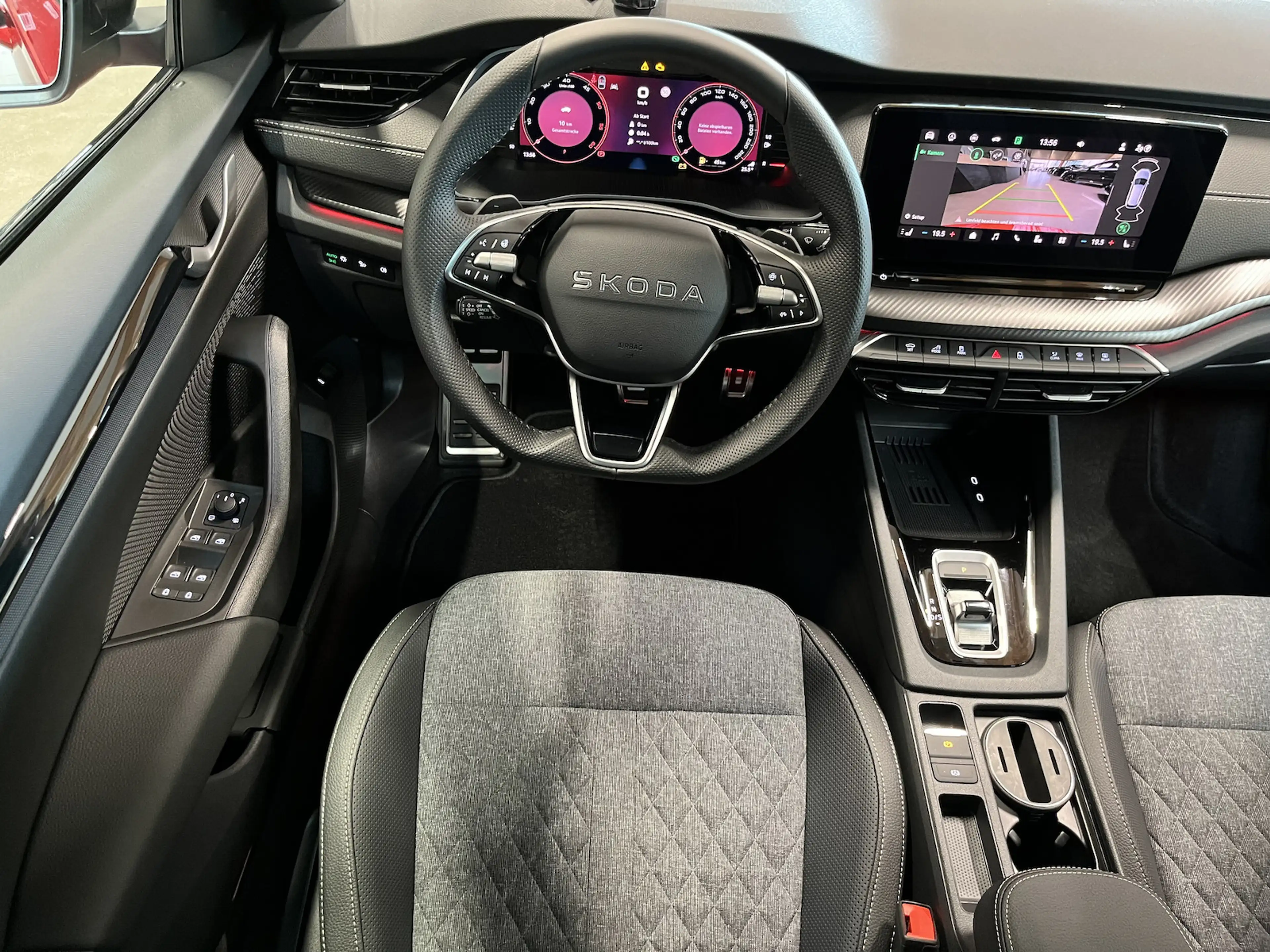 Skoda Octavia Combi 2.0 TDI Sportline AHK 5JG ACC Side — photo 5