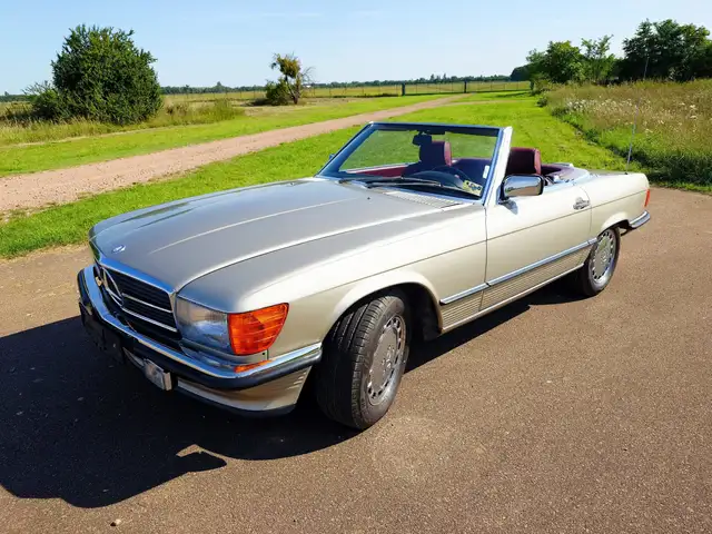 Mercedes-Benz SL 560 TOP-Zustand, unfallfrei, Inzahlungnahme mgl.