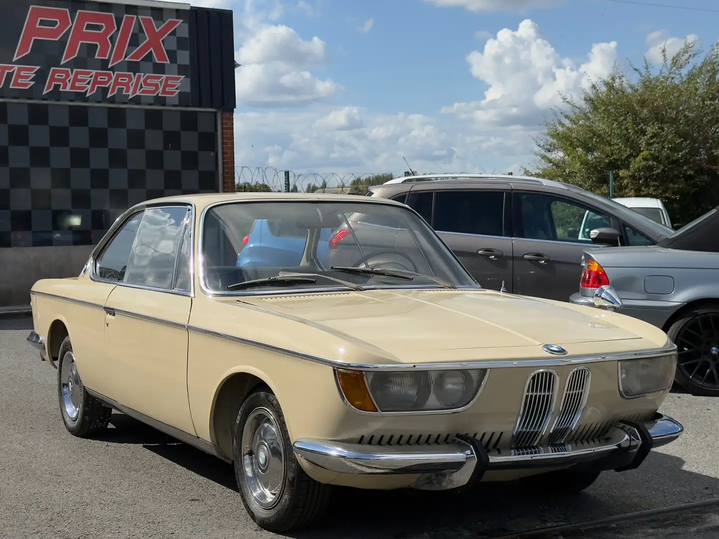 BMW 2000 CS E9 M10 Collection Oldtimer Beige - 2