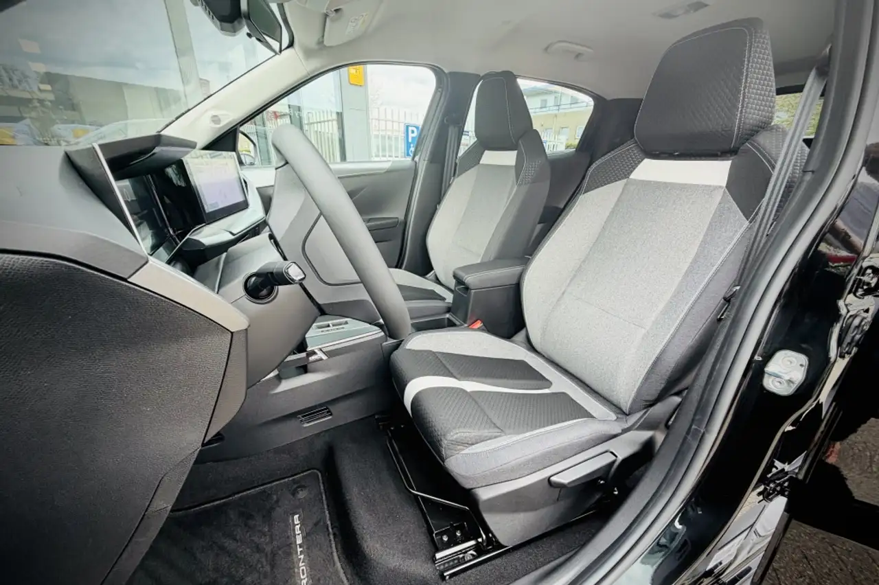 Opel Frontera 1.2 Turbo Hybrid | CAMERA | STUUR - STOELVERWARMIN 14
