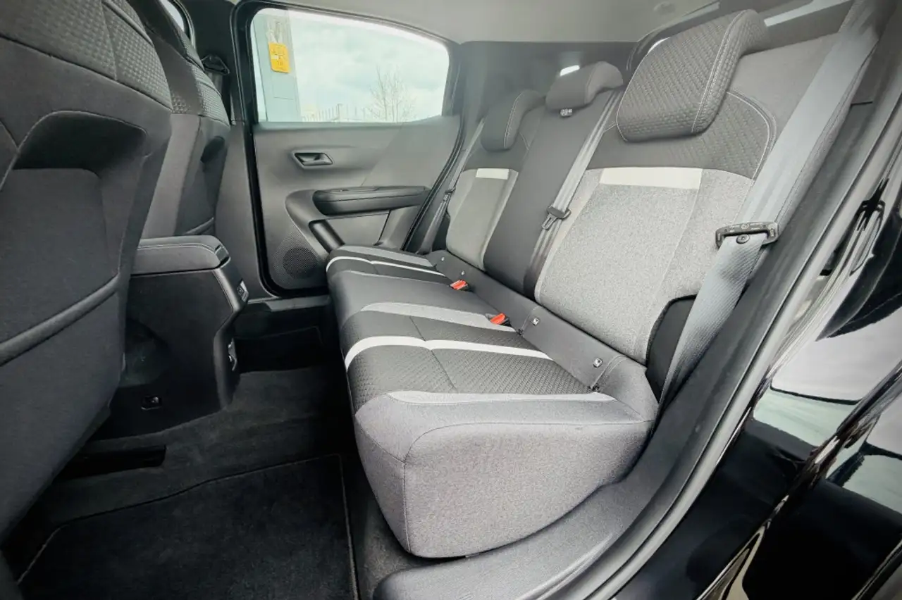 Opel Frontera 1.2 Turbo Hybrid | CAMERA | STUUR - STOELVERWARMIN 13