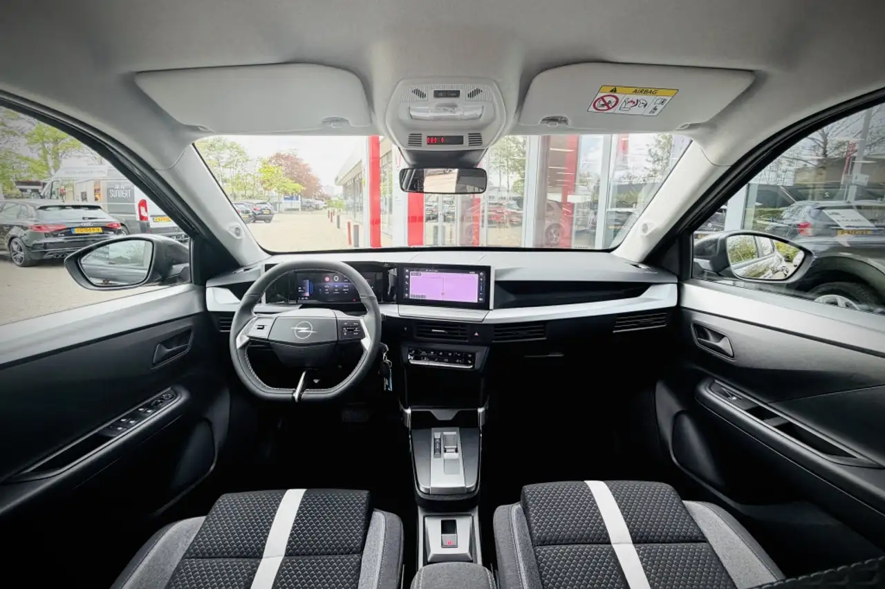 Opel Frontera 1.2 Turbo Hybrid | CAMERA | STUUR - STOELVERWARMIN 15