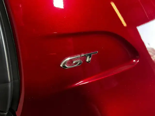 Peugeot 208 view 9