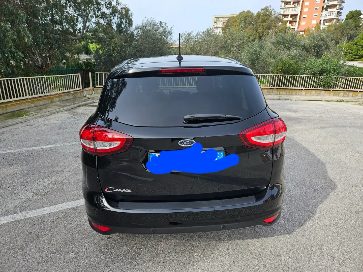 Ford C-Max 1.5 tdci Titanium s&s 120cv my18.5 - 2