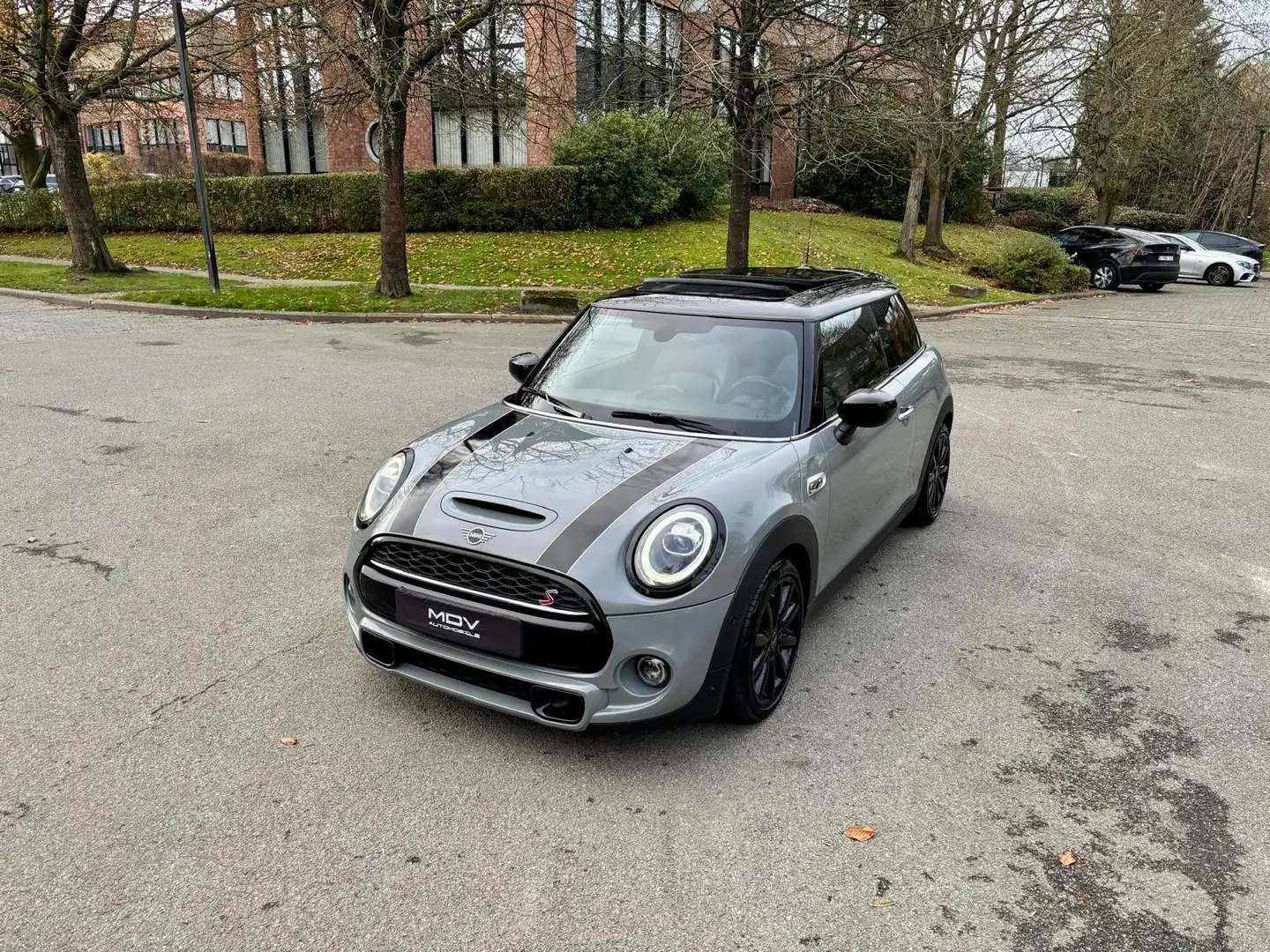 MINI Cooper S 2.0AS *Pano - Led - Camera - Harman - Keyless * Grijs - 2