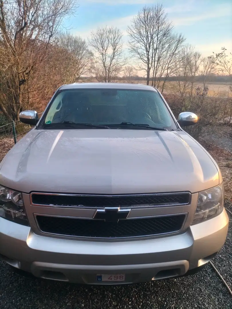 Chevrolet Avalanche Bej - 1