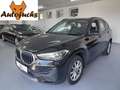 BMW X1 sDrive 18 d Advantage Aut. * ACC, AHK, Kamer, usw...* Schwarz - thumbnail 1