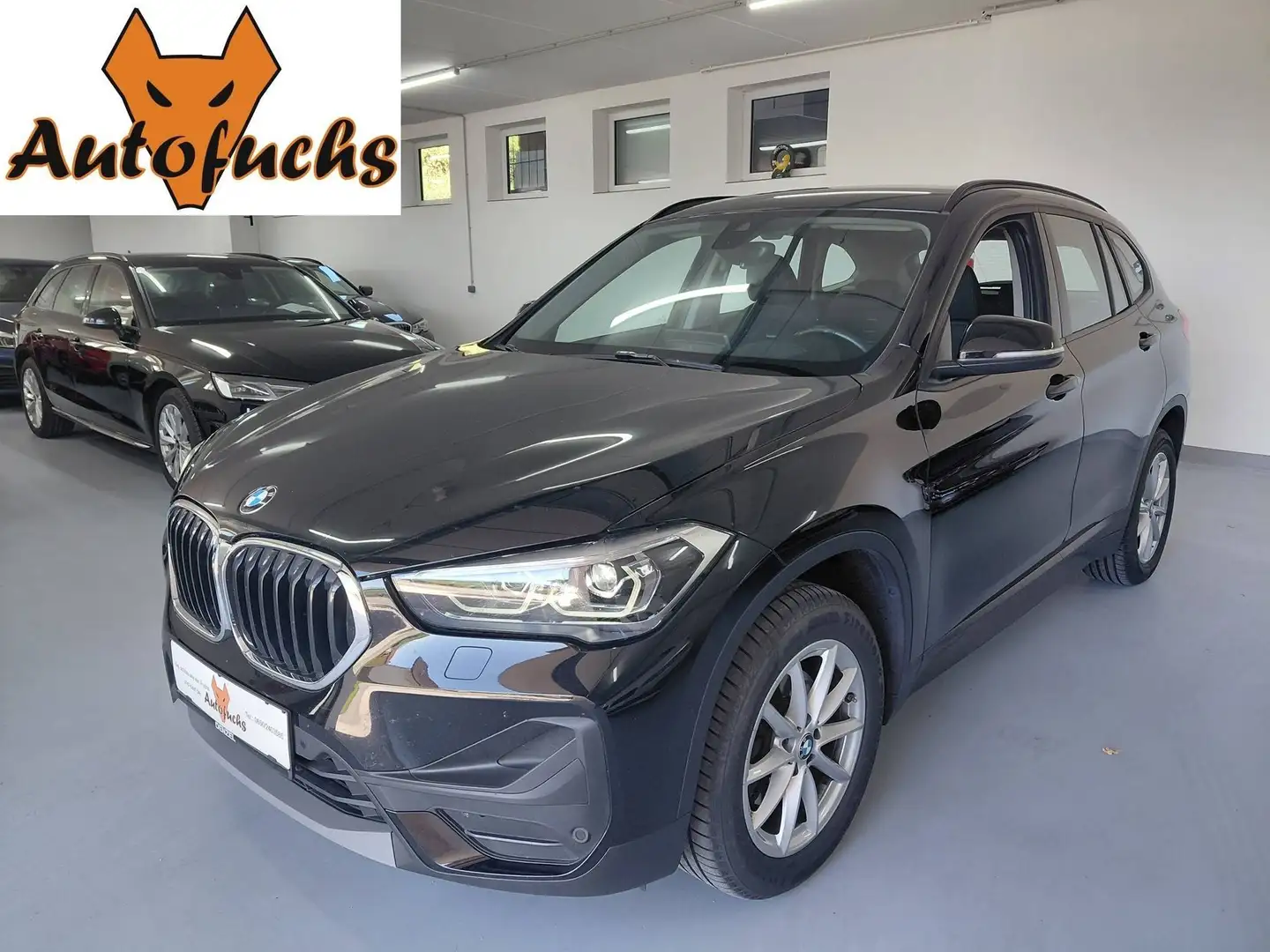 BMW X1 sDrive 18 d Advantage Aut. * ACC, AHK, Kamer, usw...* Schwarz - 1