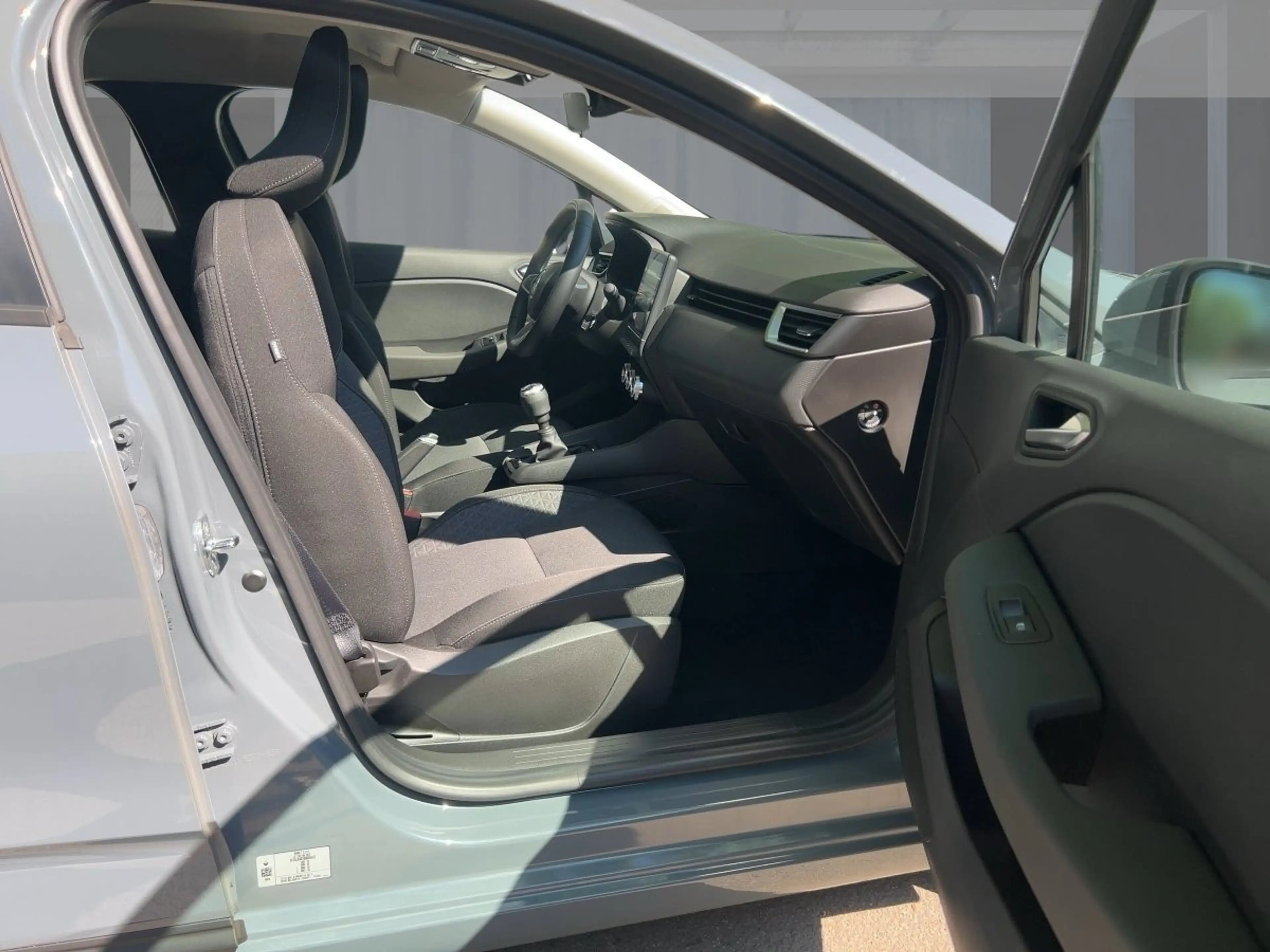 Renault Clio BUSINESS EDITION TCe 90  Apple CarPlay — photo 8